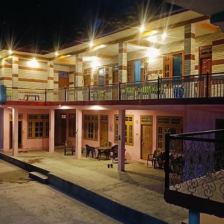 Chojh Inn Guest House Kasol Esterno foto