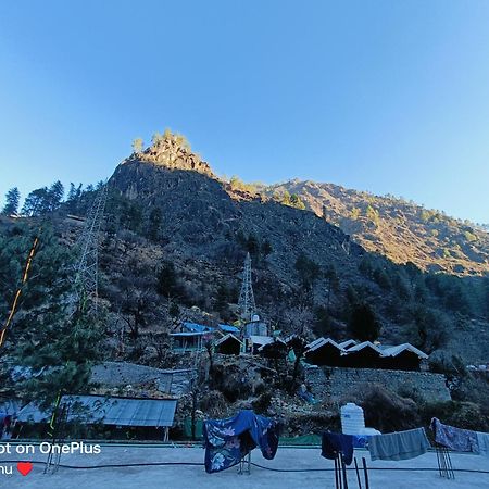 Chojh Inn Guest House Kasol Esterno foto