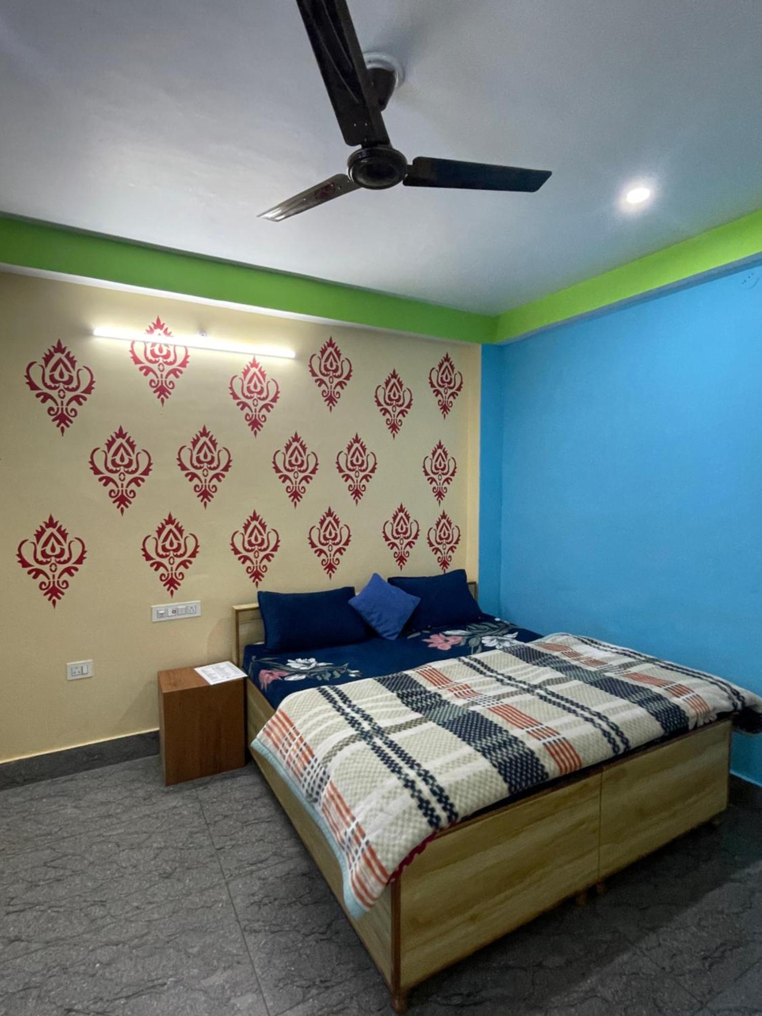 Chojh Inn Guest House Kasol Esterno foto