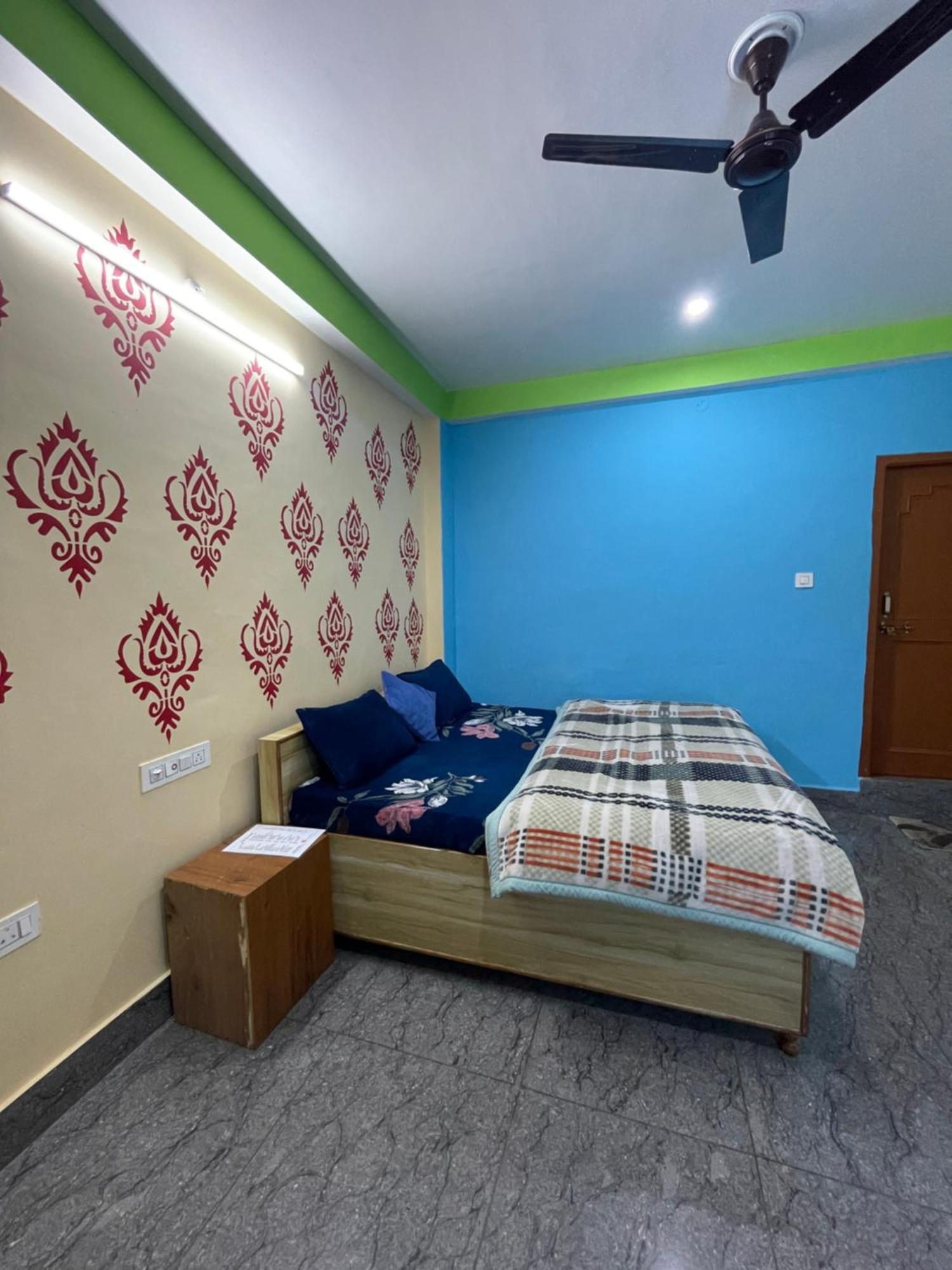 Chojh Inn Guest House Kasol Esterno foto