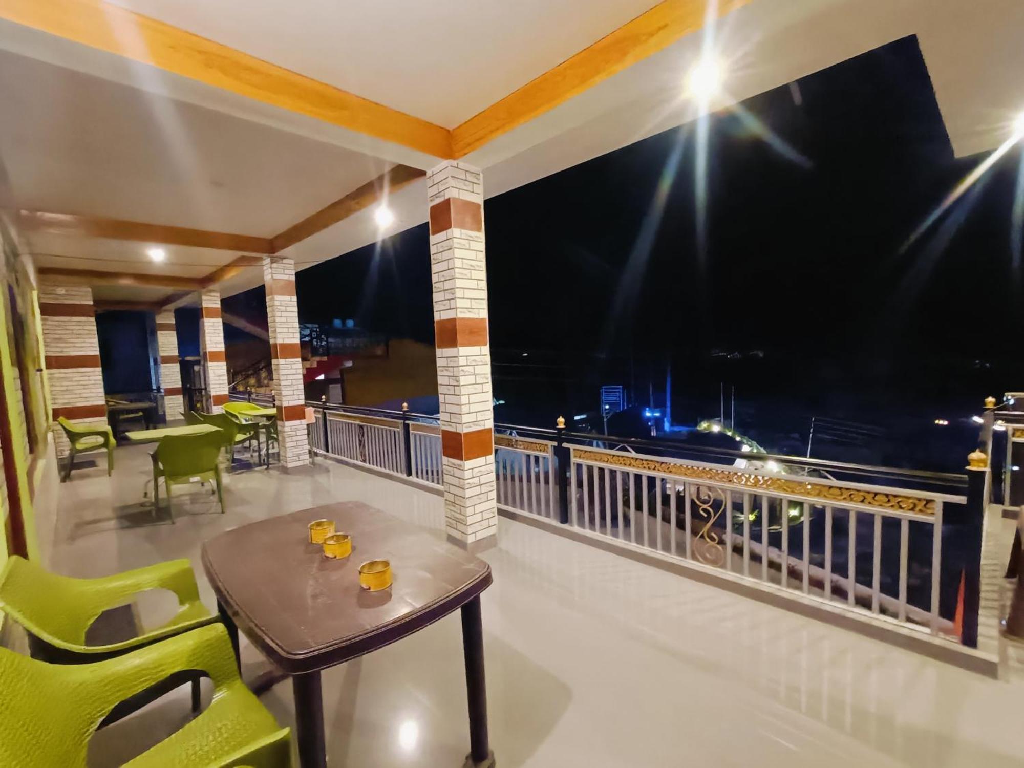 Chojh Inn Guest House Kasol Esterno foto